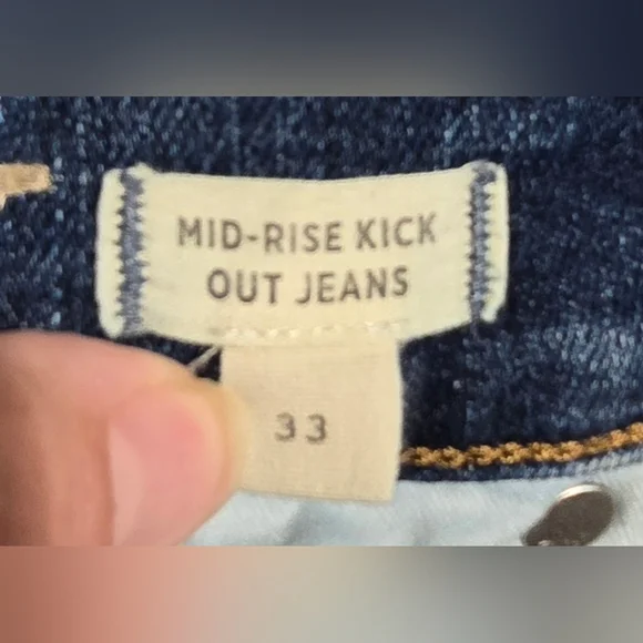 Madewell Midrise Kick Out Jeans Size 33 - Picture 7 of 8
